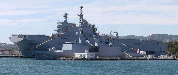 Le Dixmude